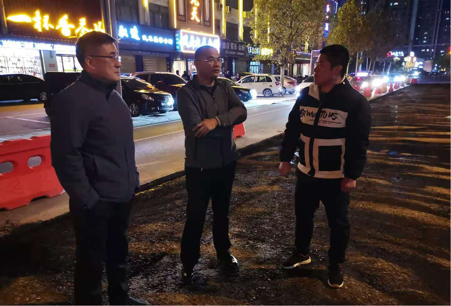 【工程建设】积极响应 迅速行动  集团昼夜检查落实重污染天气应急响措施