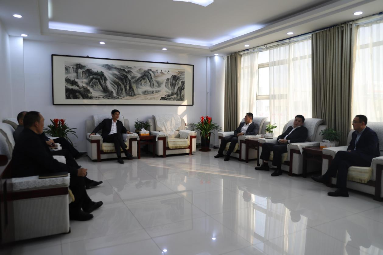 【集团动态】滕州市水务发展集团与东郭镇政府 召开市派“第一书记”见面会