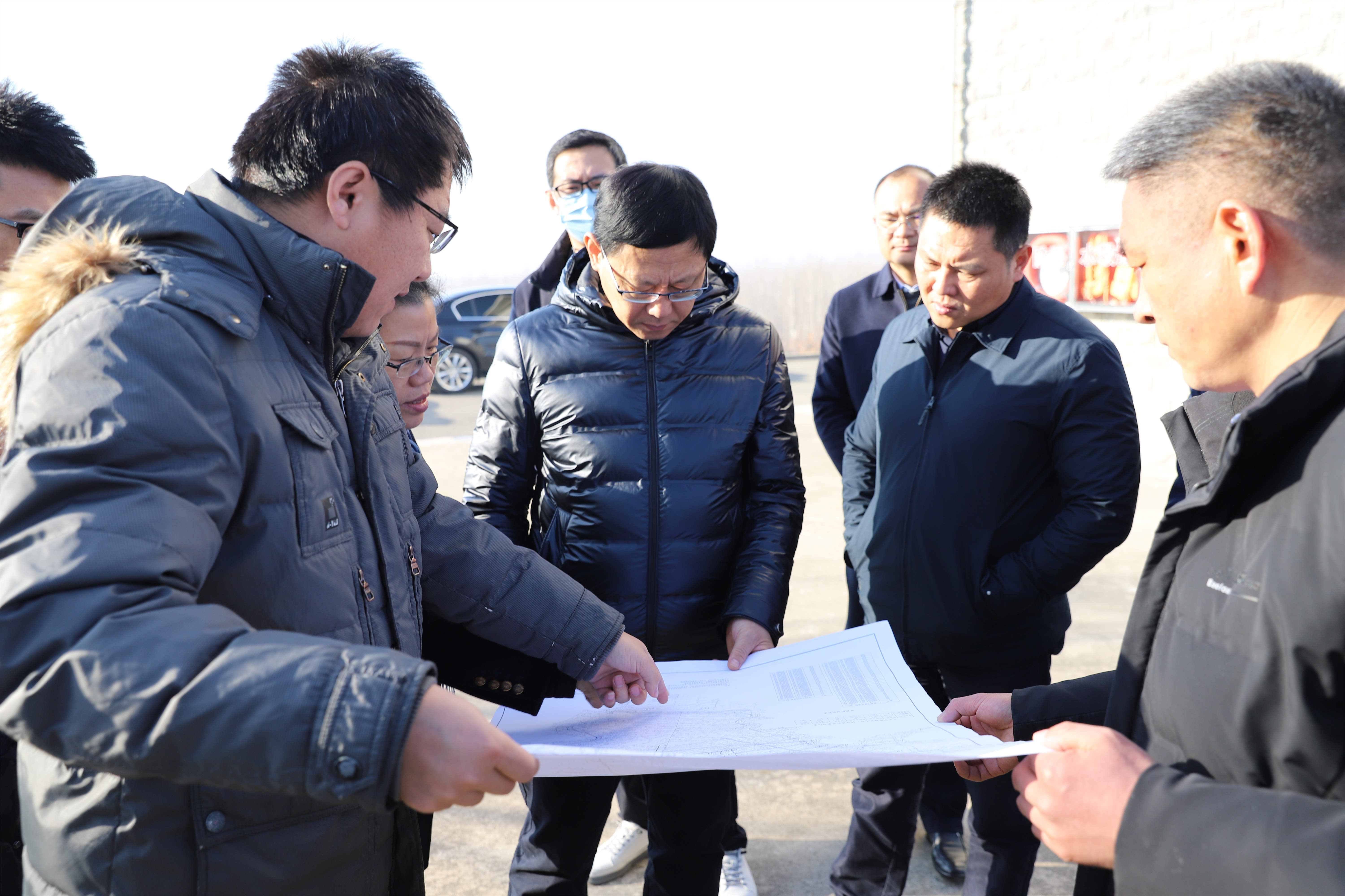 【集团动态】省发改委专家来滕查勘滕州市户主水库增容工程项目