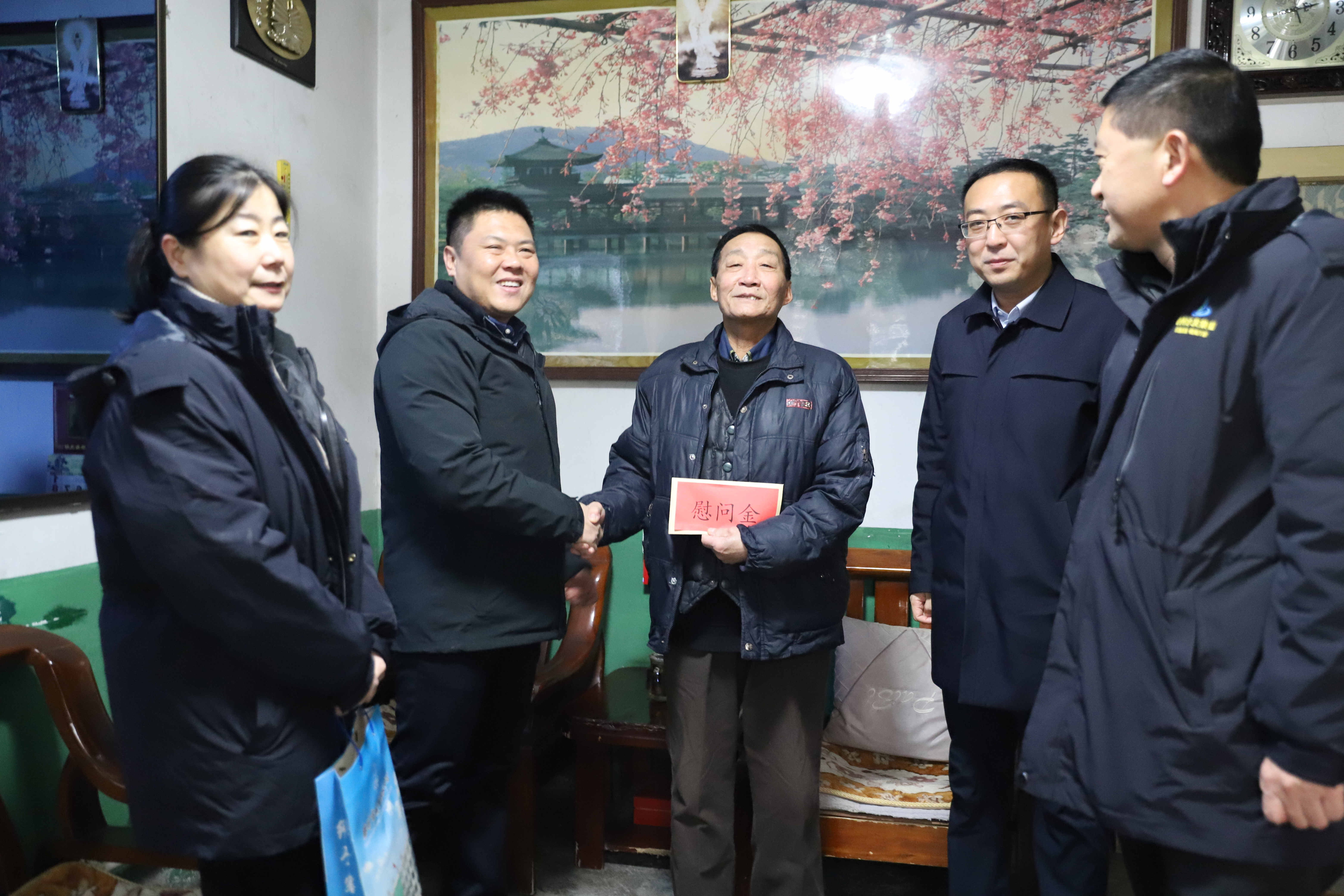 【集团动态】春节慰问送关怀 殷殷温情暖人心