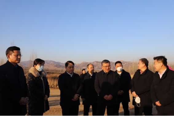 【集团动态】市领导调研水库增容项目