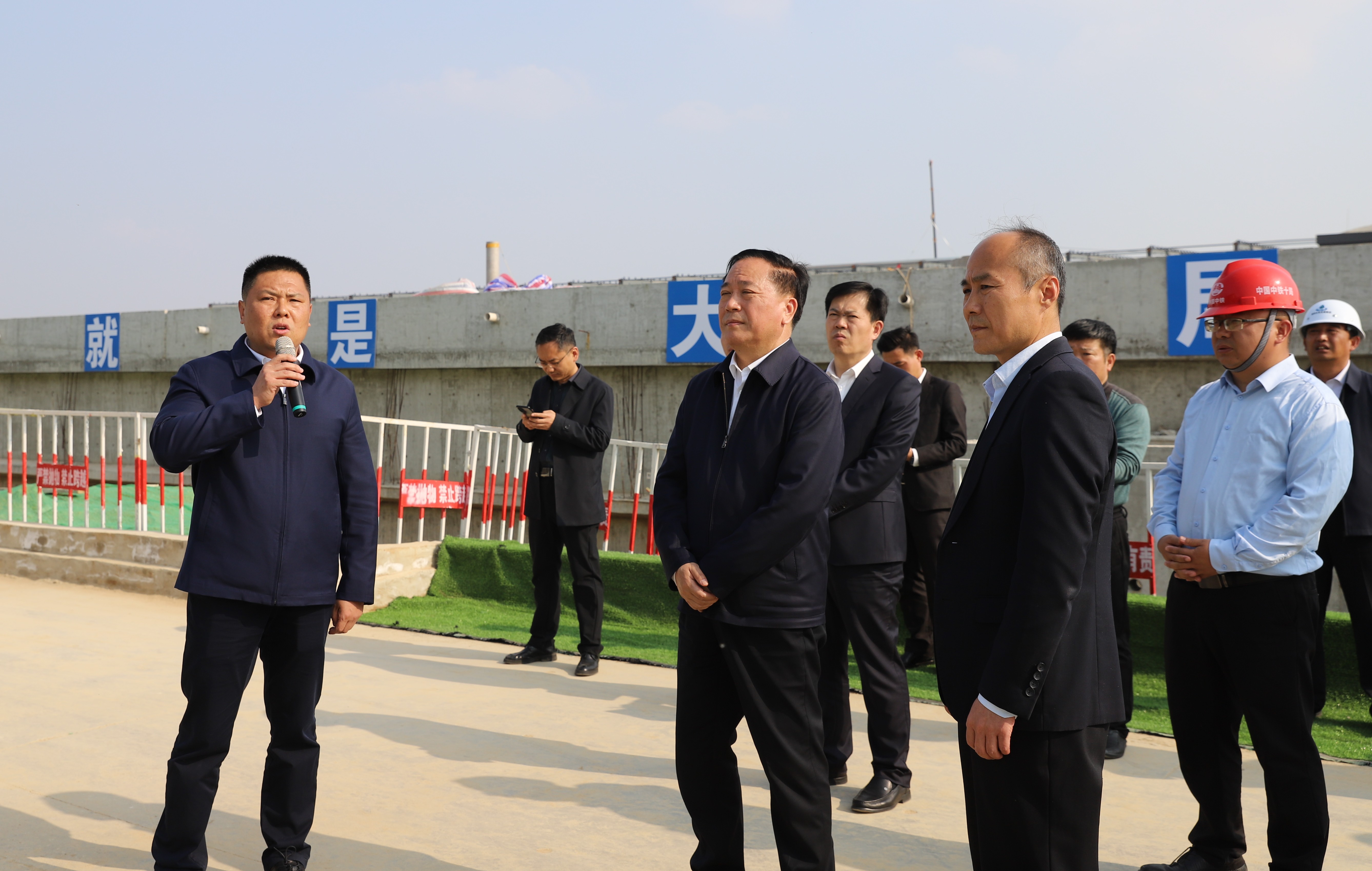 【集团动态】王广部书记调研东沙河水厂建设