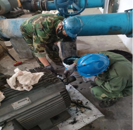 【集团动态】中润供水有限公司实施供水设备中修，保障供水生产安全