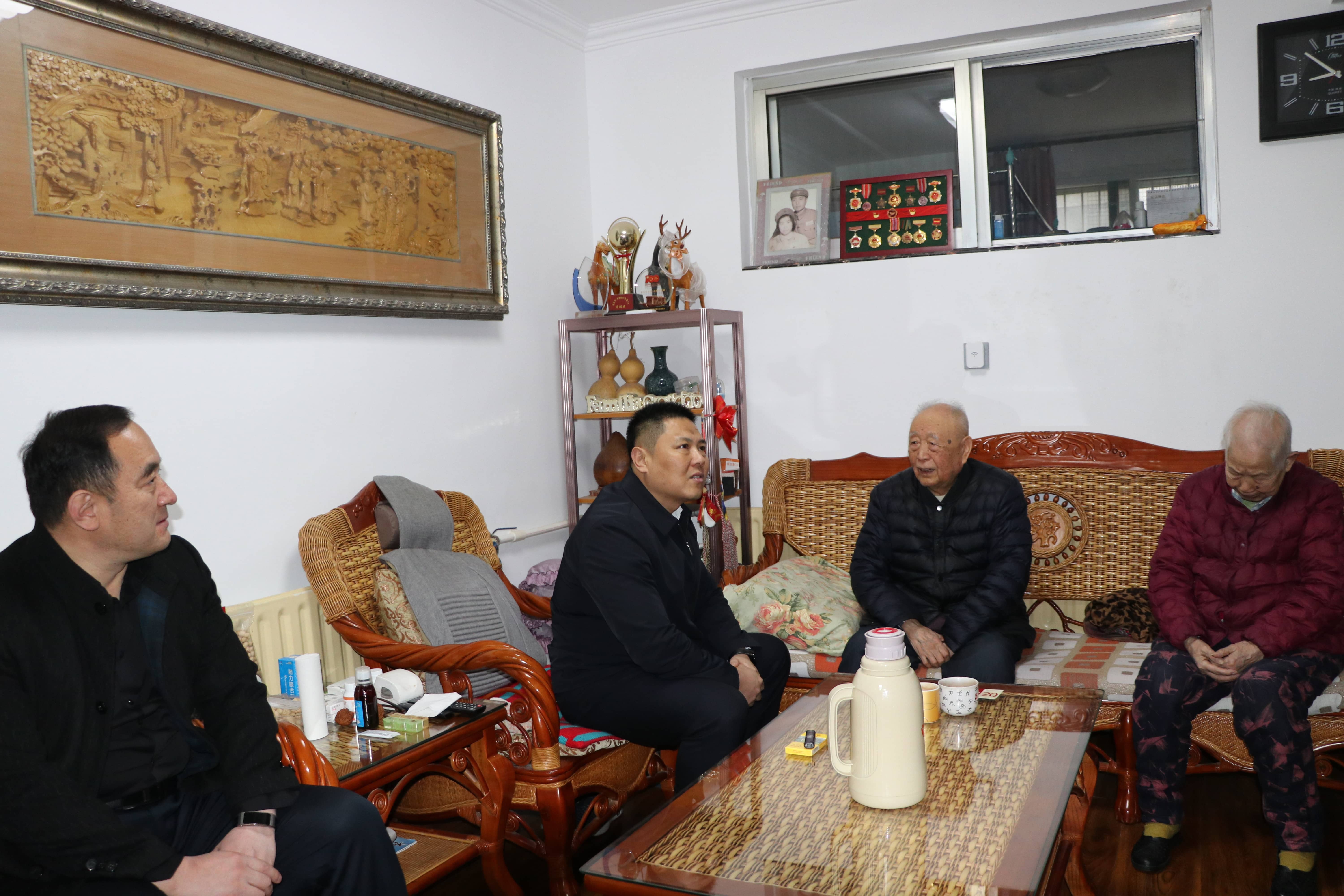 【集团动态】新春慰问送祝福  温情走访暖人心—市水务发展集团开展春节走访慰问活动