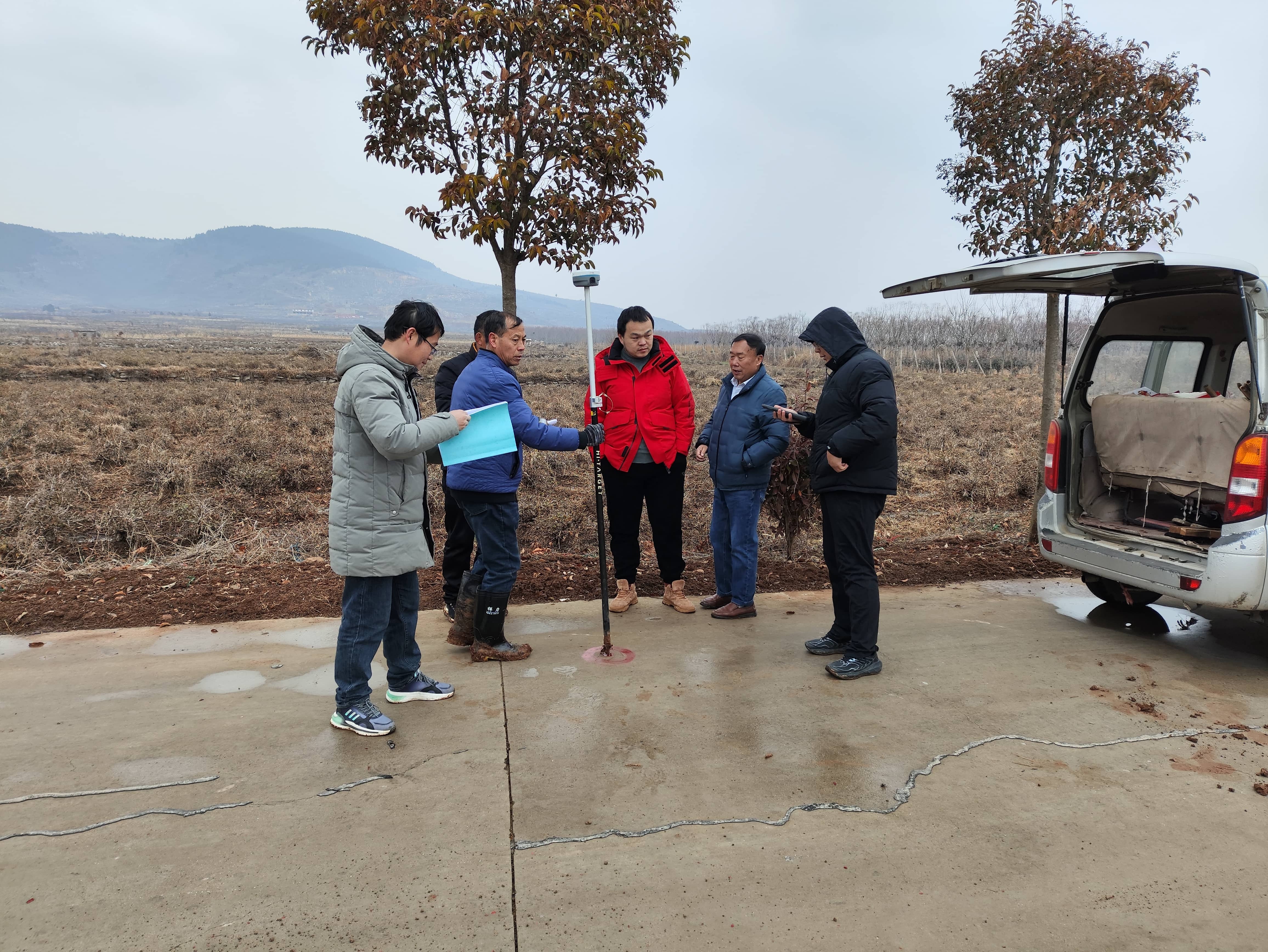 羊庄镇西江村渍涝项目开工放线