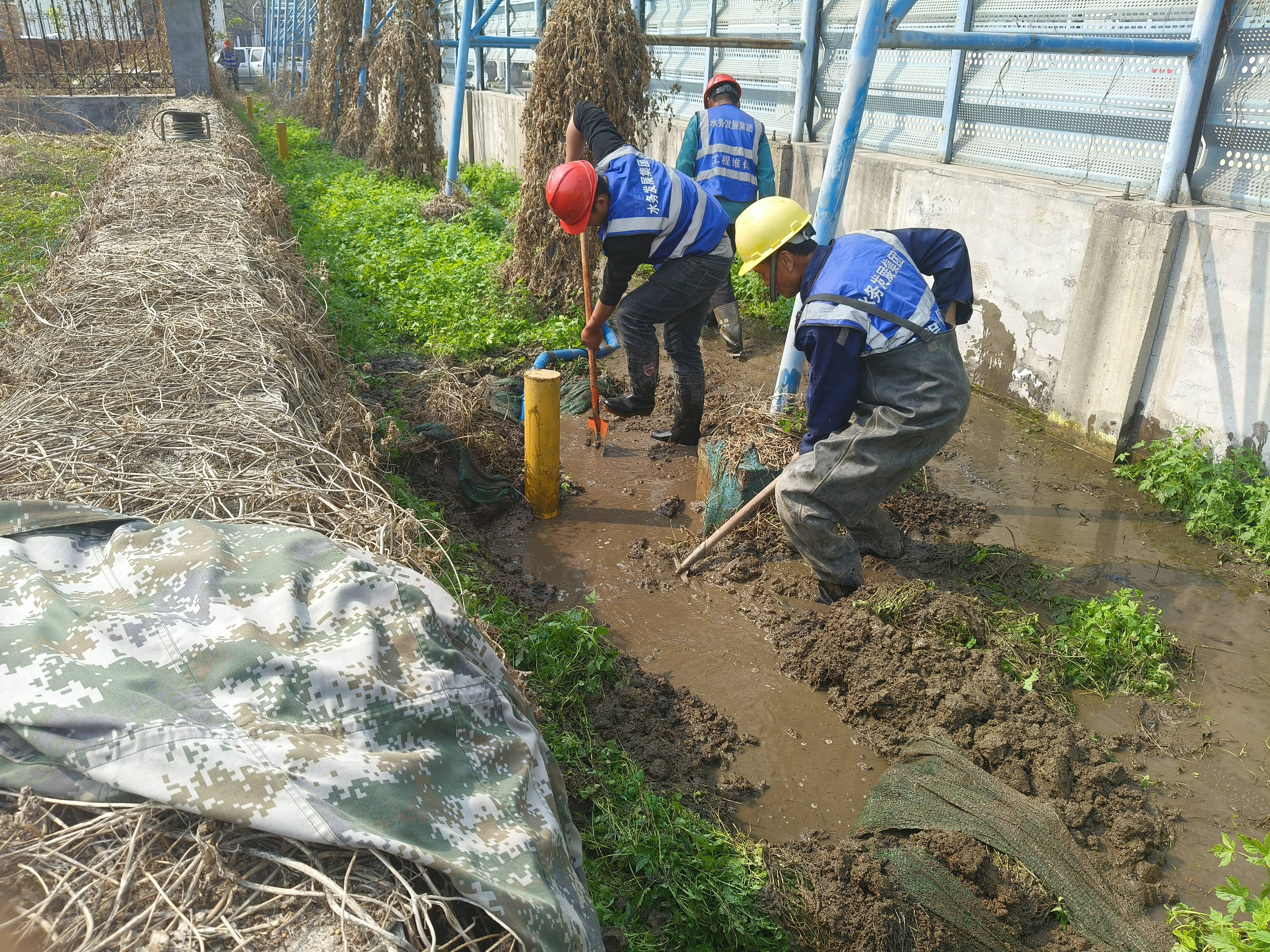 新源电厂内DN110PE管维修