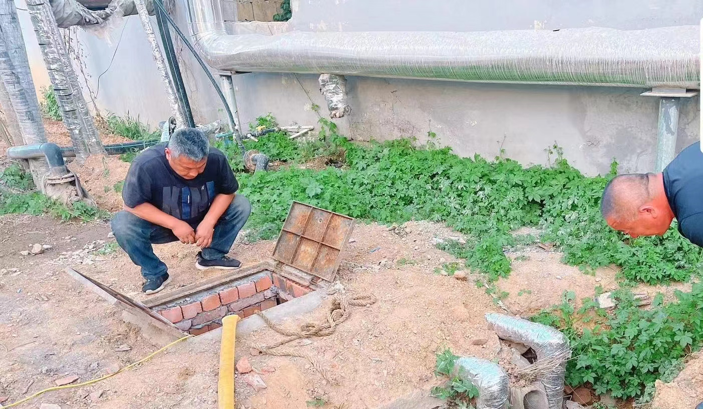 【集团动态】加强农村管网巡查 确保优质安全供水——市中润供水公司开展农村供水管网巡查活动