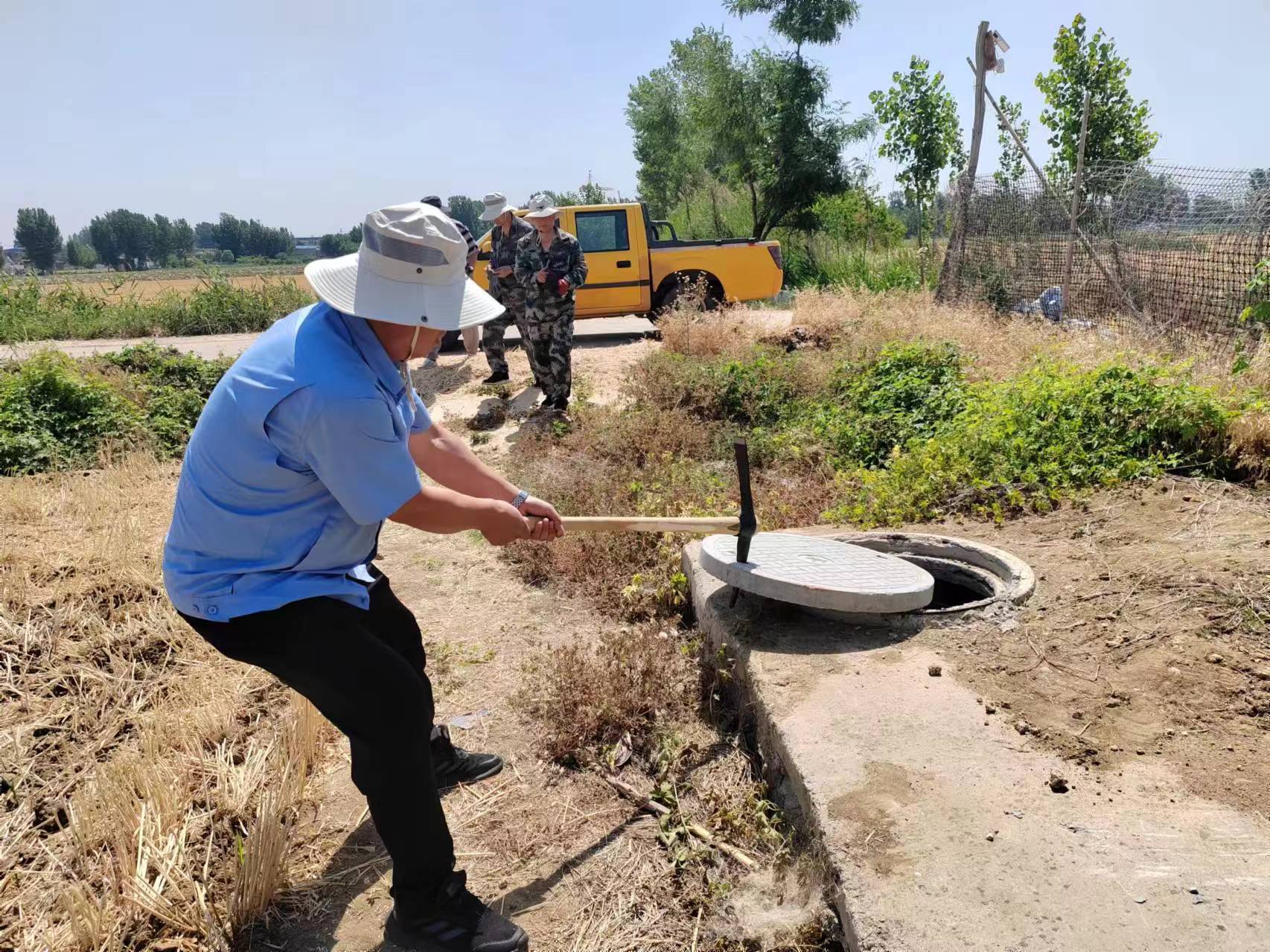 马河输水管线排气阀巡检