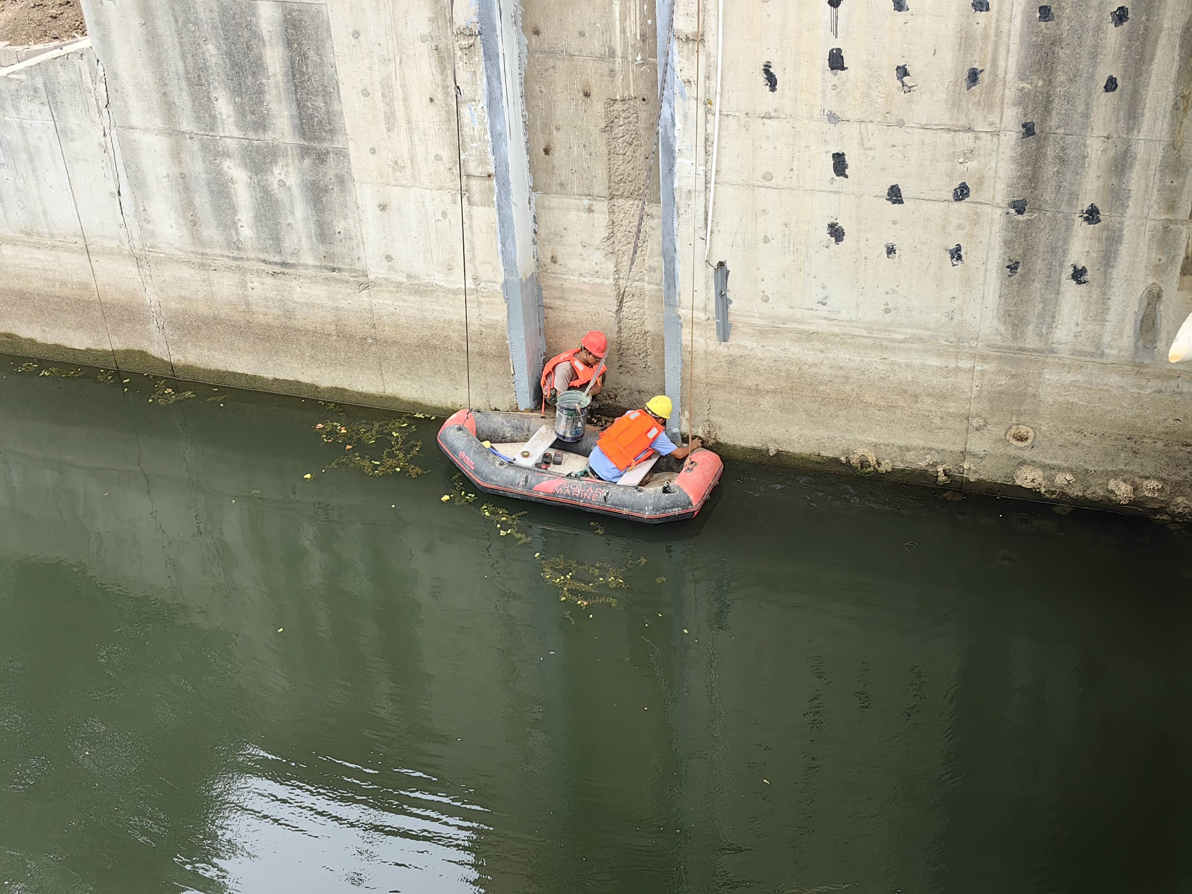 湖东堤水闸维保养护