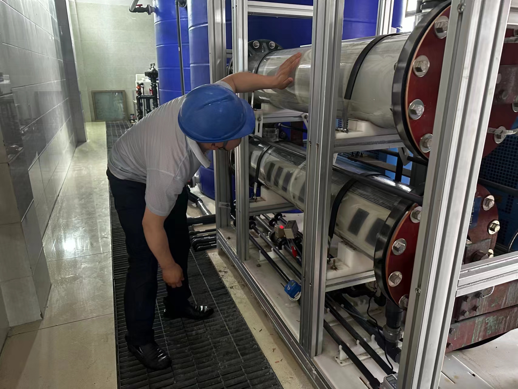 泵站水处理设备间检修