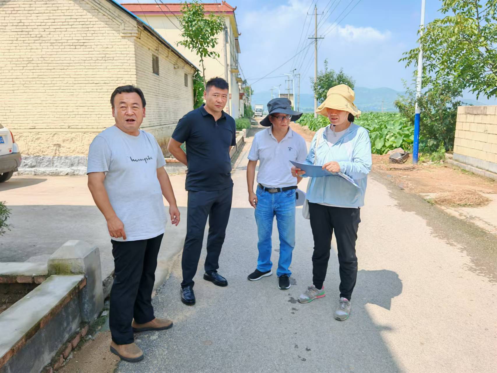 东郭镇“户户通”给水工程现场勘察