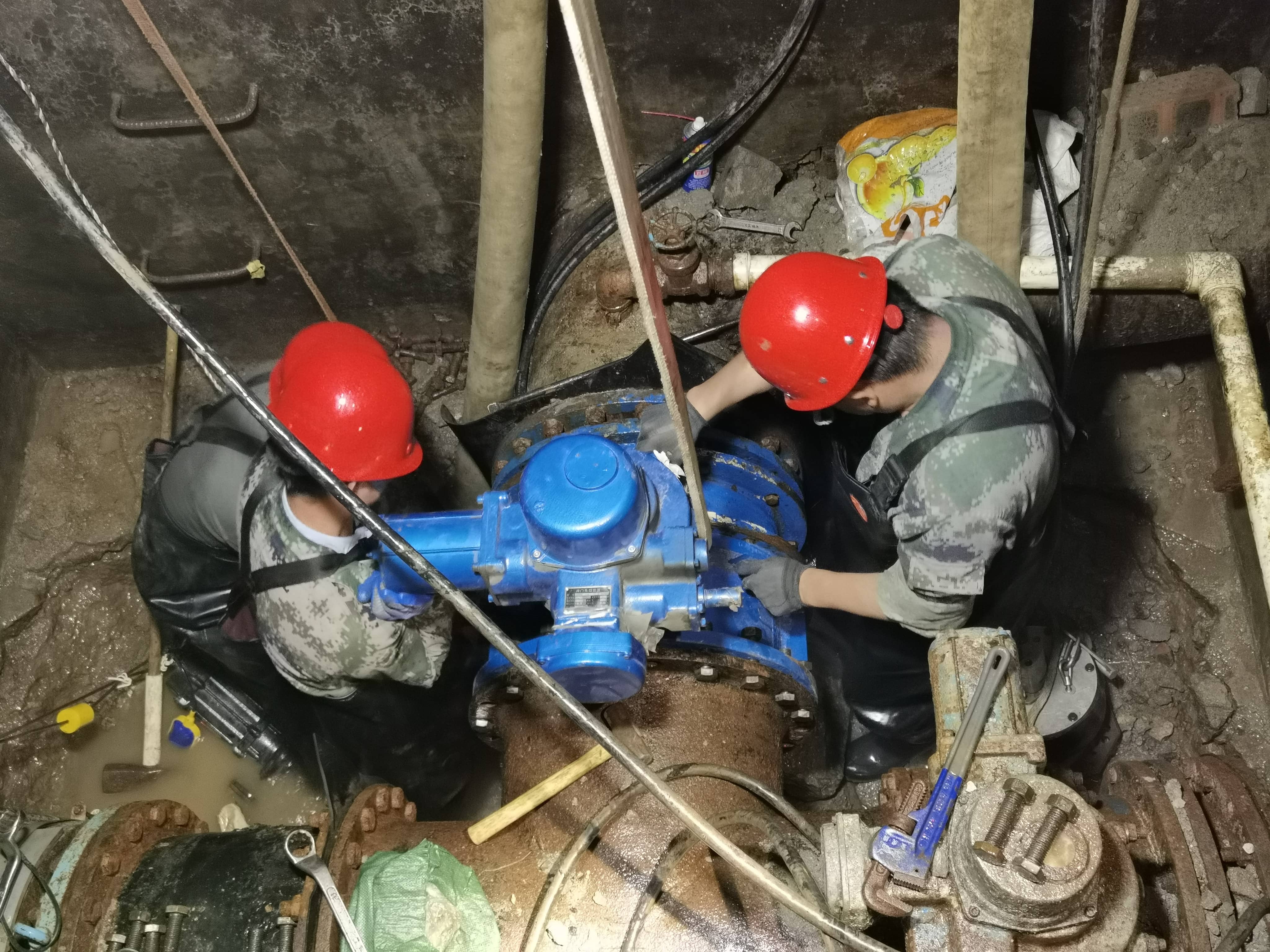 级索水厂电动阀门更换