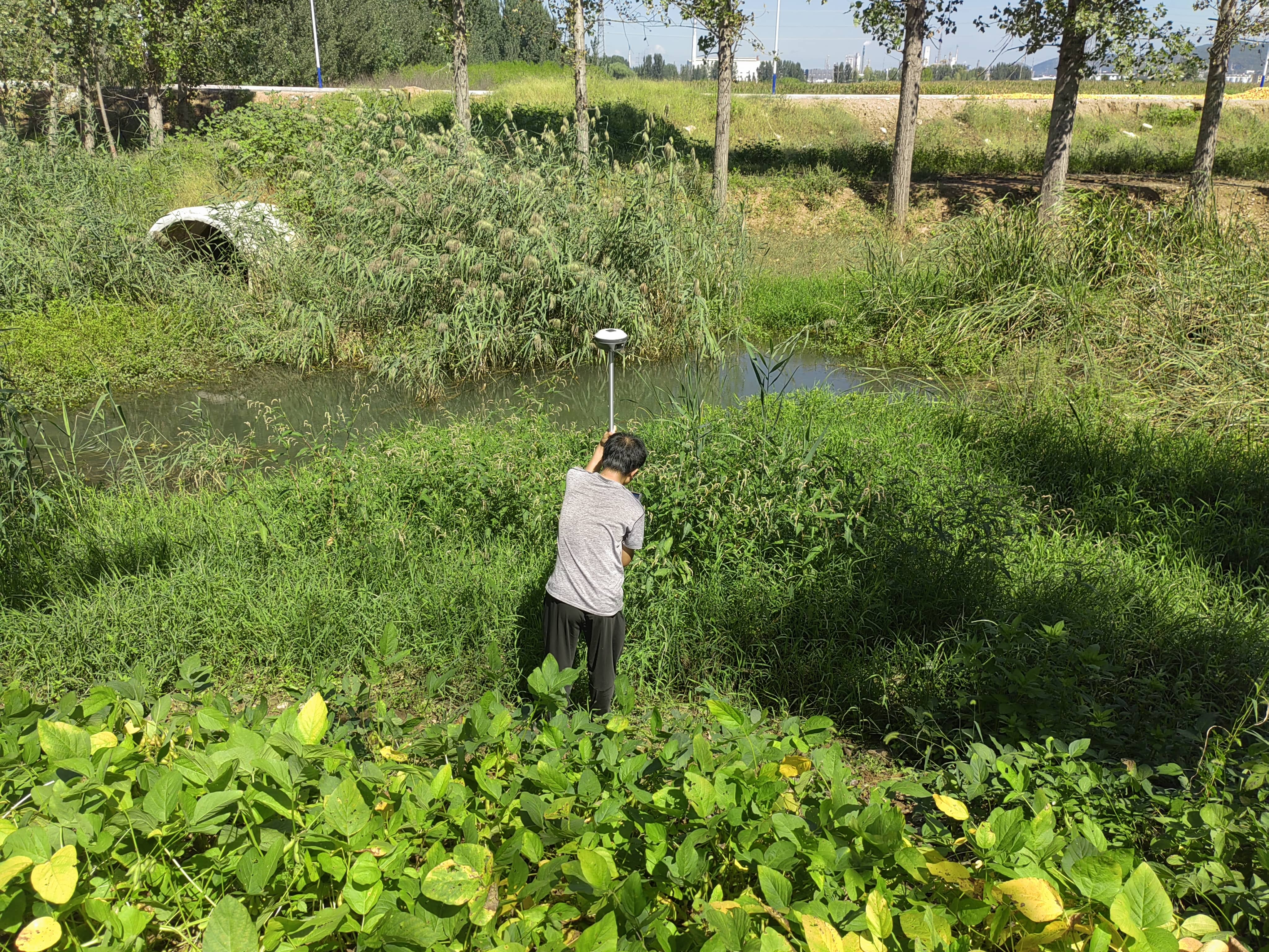 小魏河流域内河道及沟渠踏勘测量
