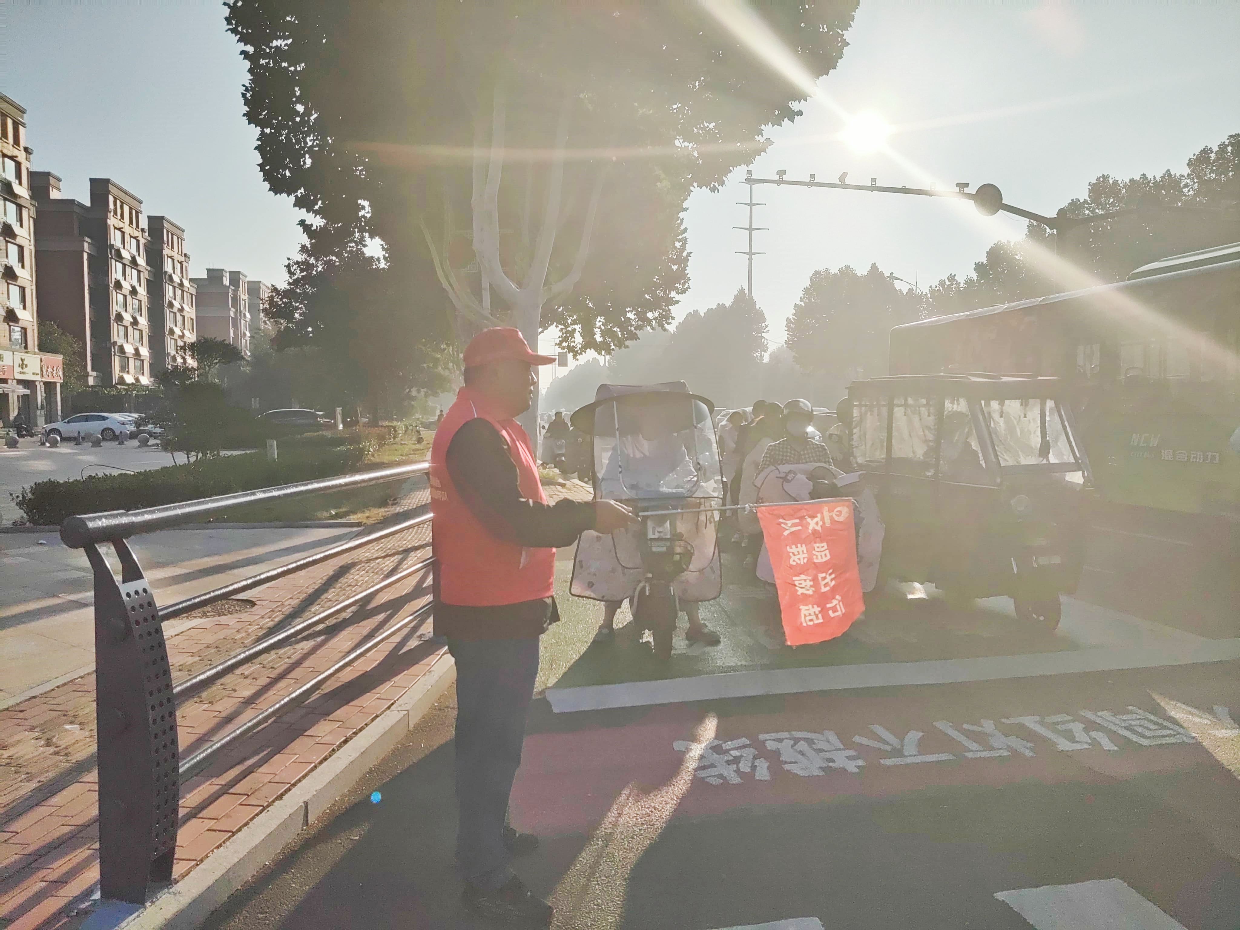 【集团动态】市汇通排水有限公司开展文明交通志愿者服务活动