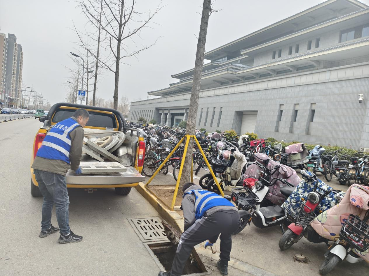 【集团动态】冬季养护“不降温”  多措并举保畅通