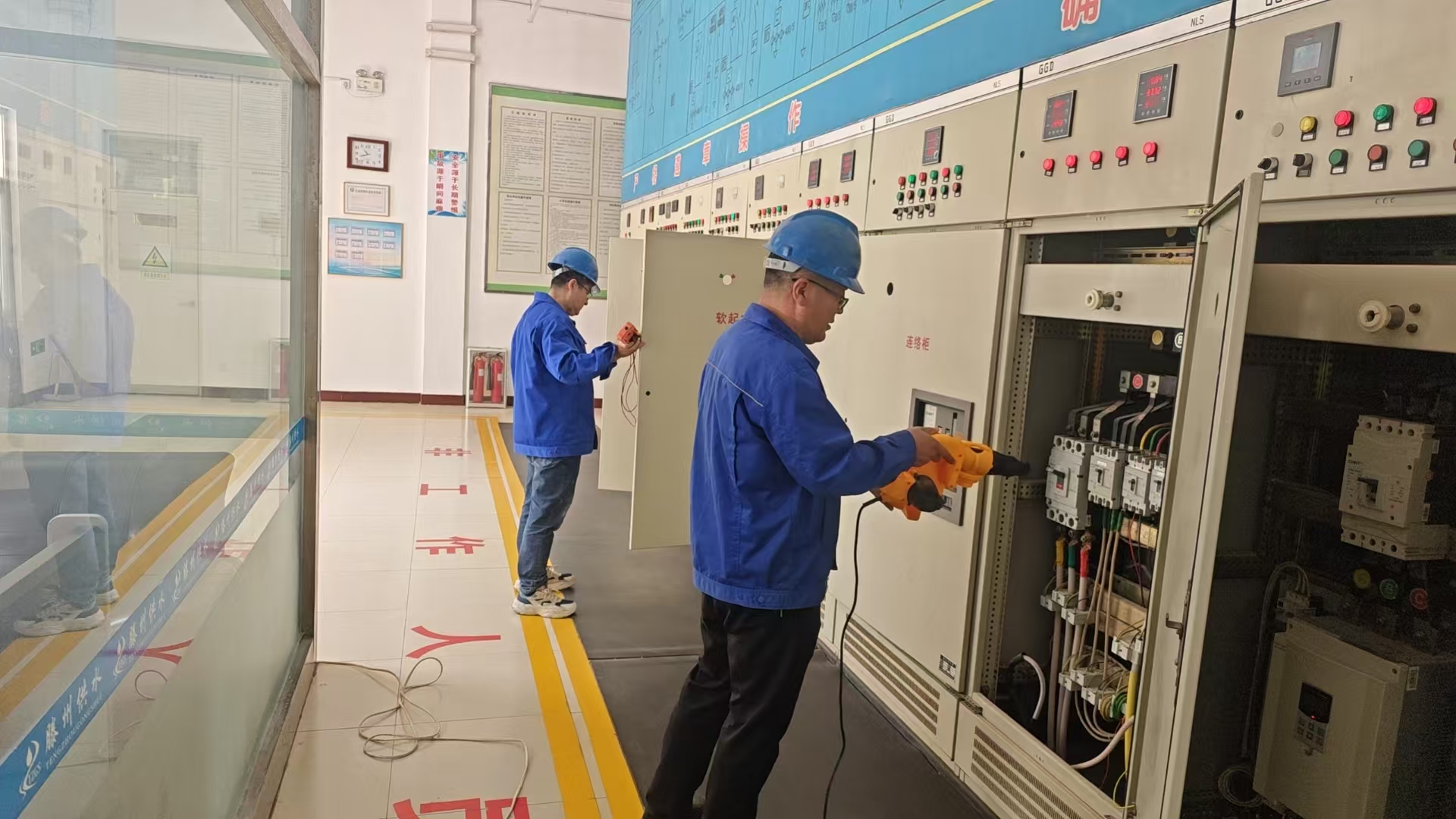 供水高低压泵房卫生清扫