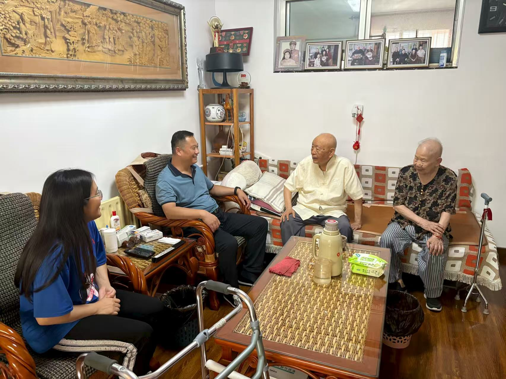 【集团动态】滕州市水务发展集团中润供水有限公司开展离休干部大走访活动