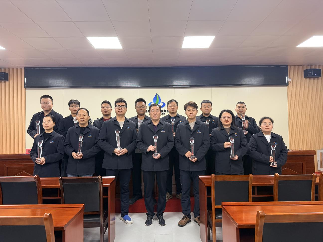 1982721212555522048.png 图片2.png