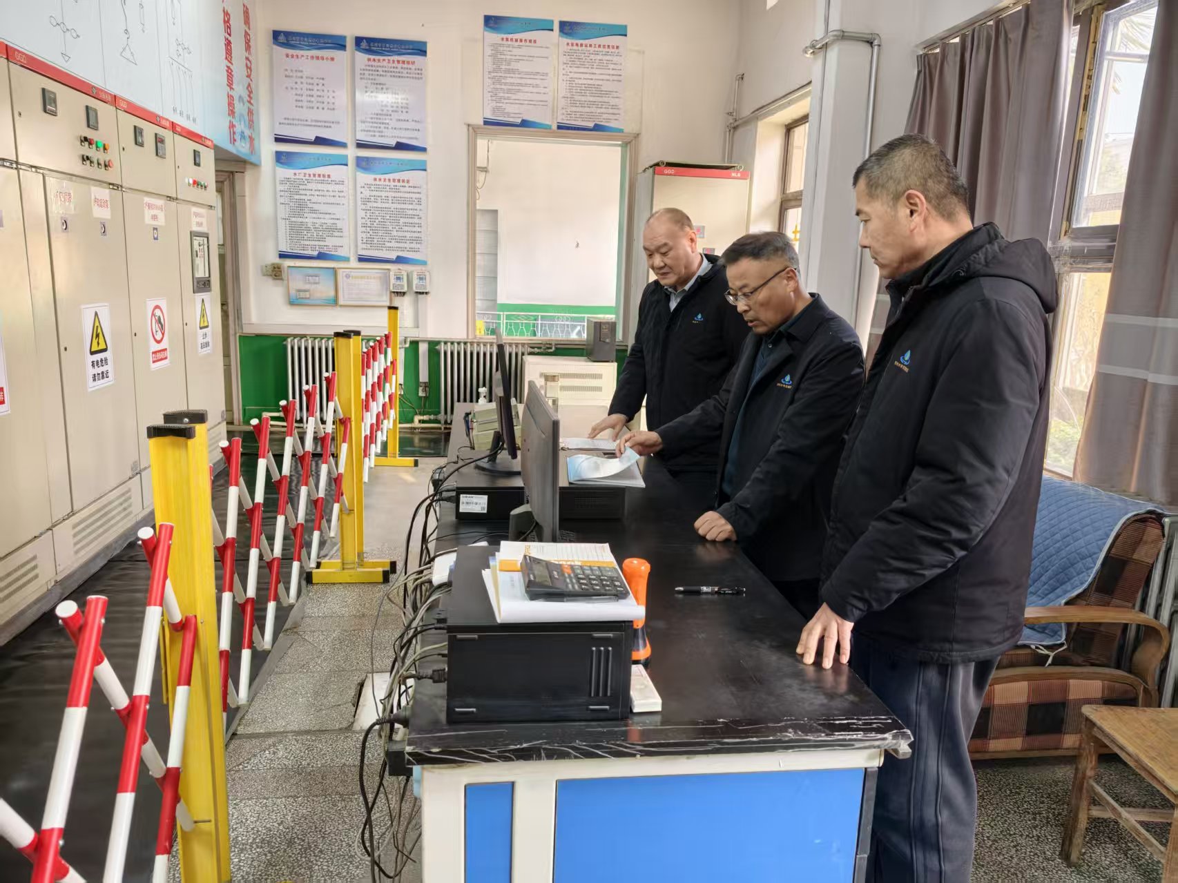 中润供水公司开展两会期间安全生产检查