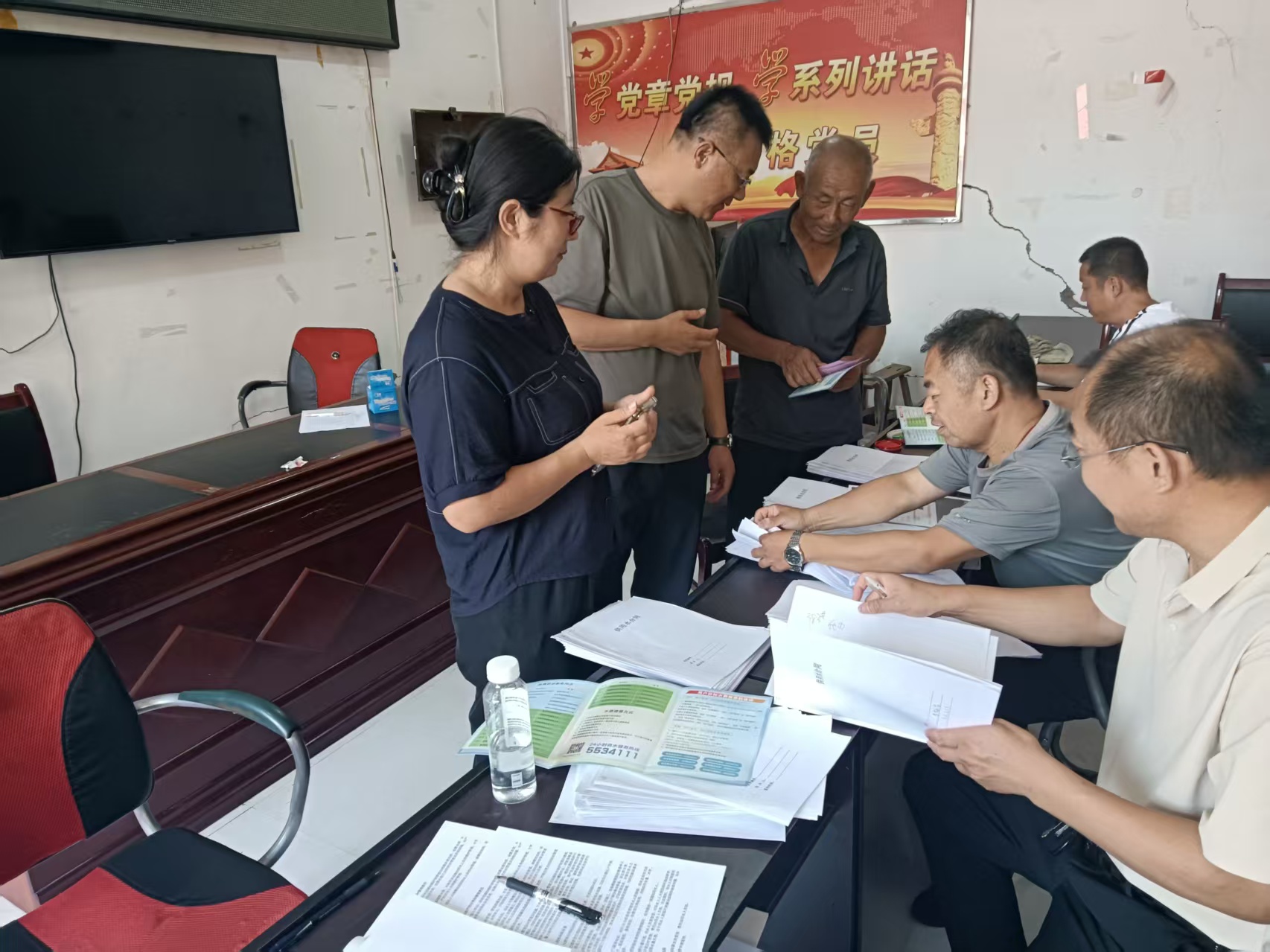 中润公司开展农村供水立户验收工作